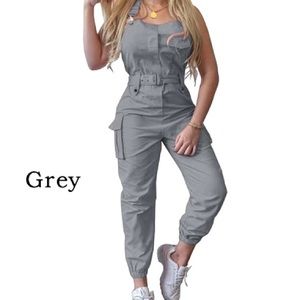 Women’s Grey Utility Jumpsuit sz Med NWT Jogger